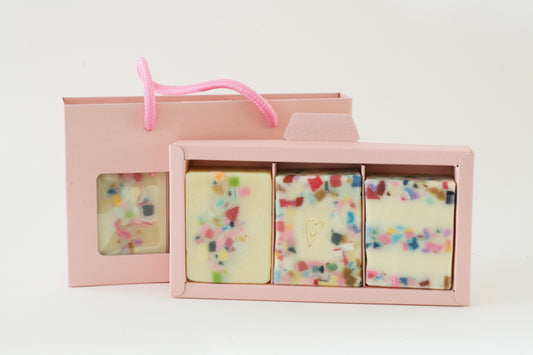 Baby Pink Shopper Soap Box – 3 Soaps