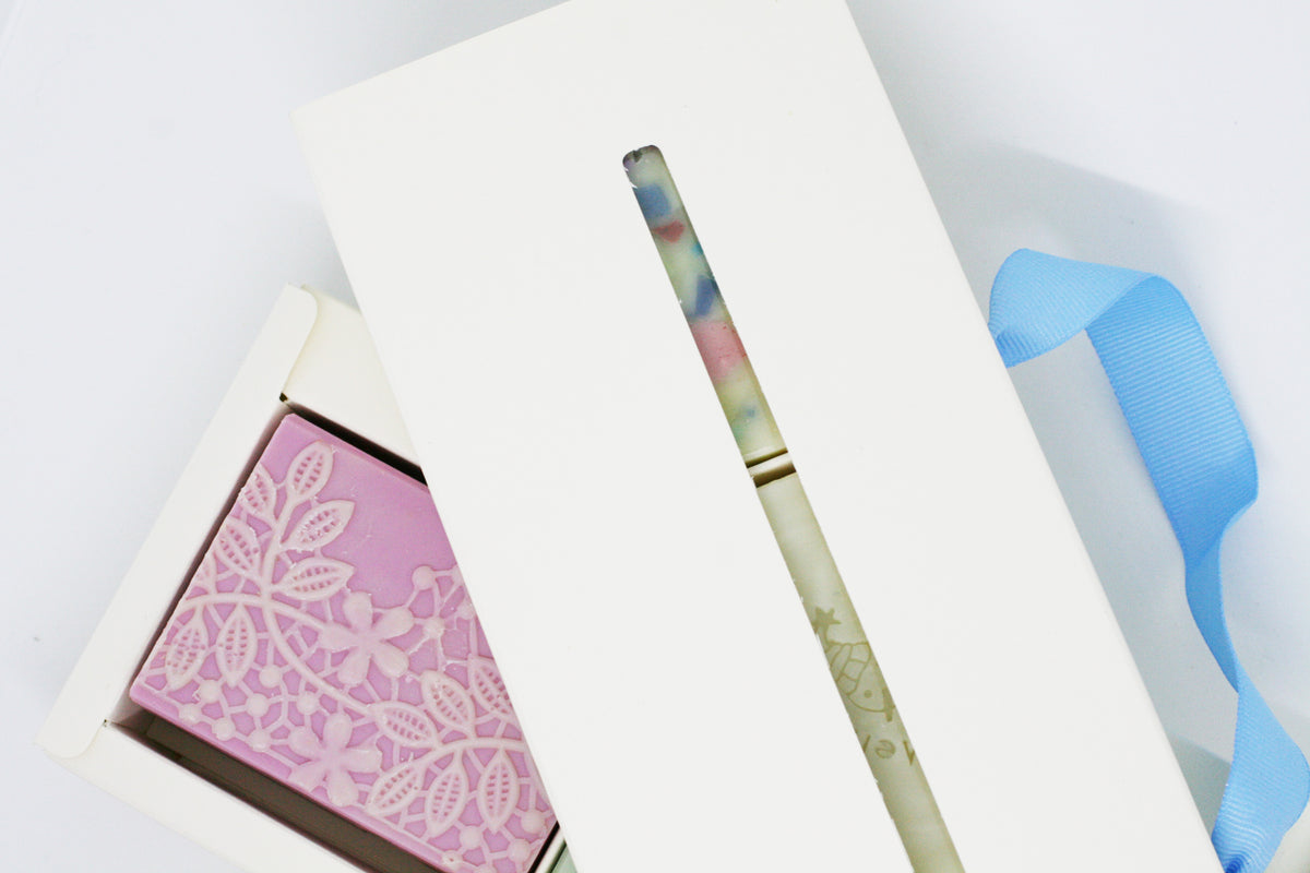 White Giftbox – 3 Soaps