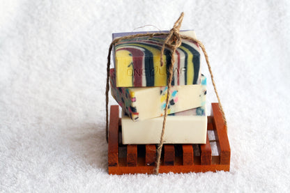 Wooden Soap Dish Gift Set – 3 Soaps